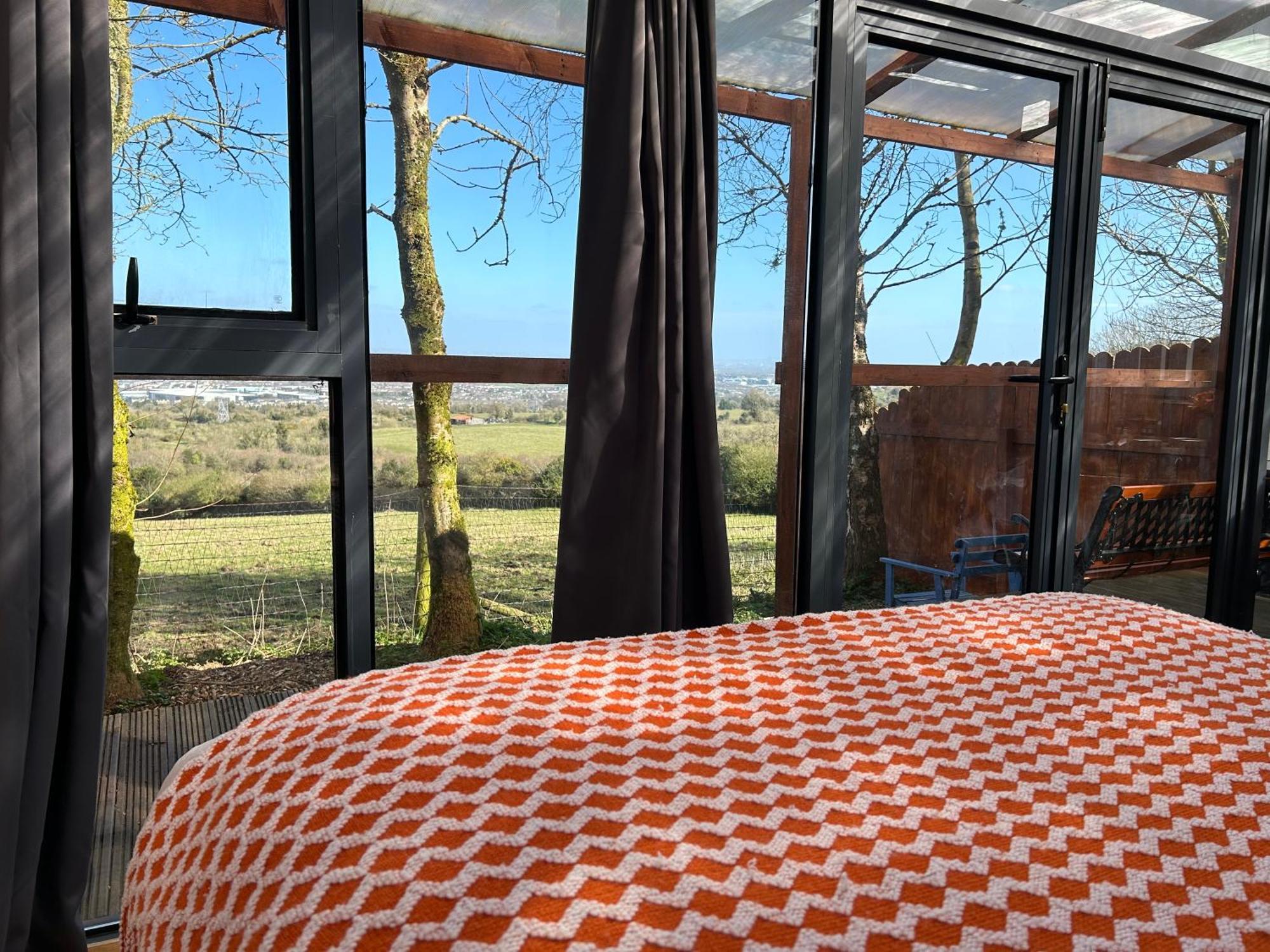 Sky Gazer Cabin In The Woods Dublin Bagian luar foto